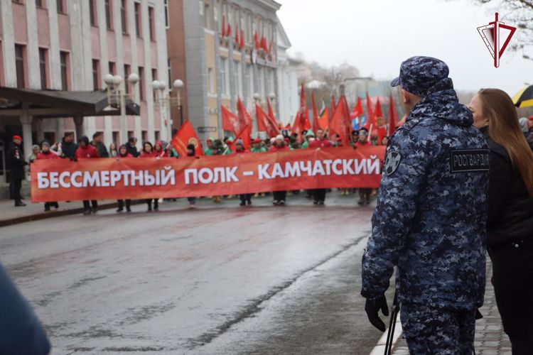 На Камчатке росгвардейцы принимают участие в мероприятиях, посвященных празднованию Дня Победы