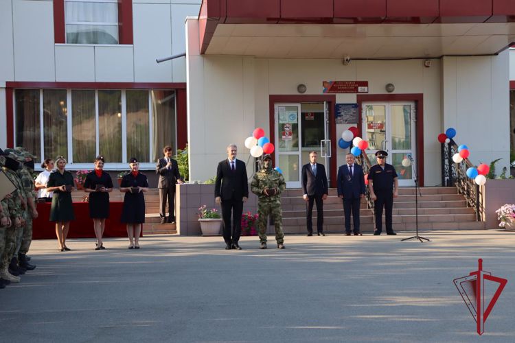 На Камчатке торжественно встретили росгвардейцев – участников специальной военной операции