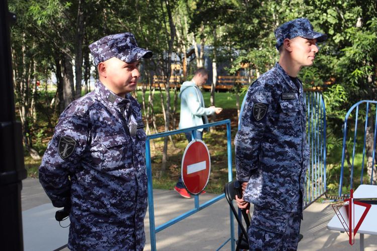 Росгвардия обеспечила безопасность II этапа Всероссийского форума «Экосистема. Заповедный край» на Камчатке