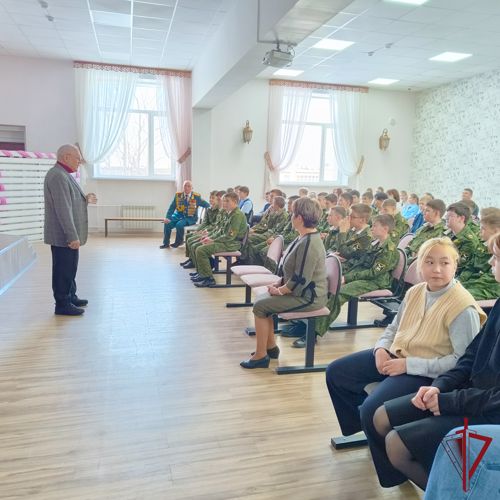 На Камчатке ветераны войск правопорядка провели Урок Мужества, посвященный Дню вывода советских войск из Афганистана