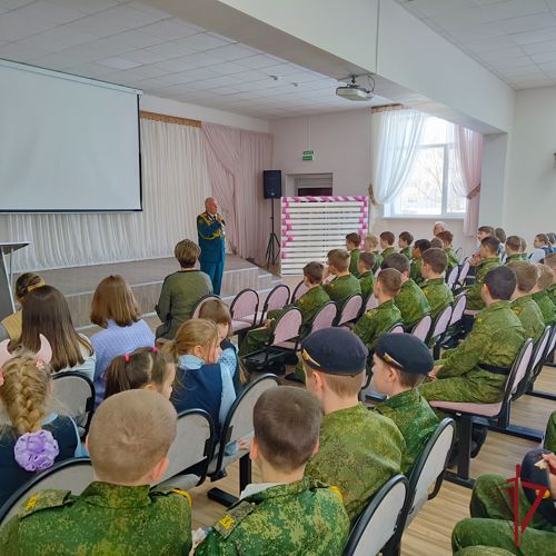 На Камчатке ветераны войск правопорядка провели Урок Мужества, посвященный Дню вывода советских войск из Афганистана