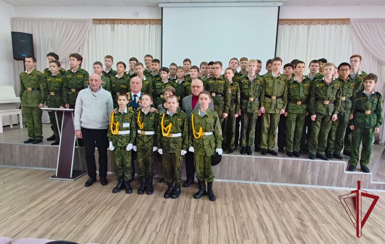 На Камчатке ветераны войск правопорядка провели Урок Мужества, посвященный Дню вывода советских войск из Афганистана