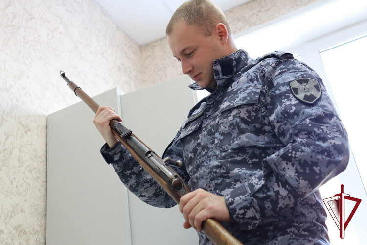 ЦЛРР Росгвардии напоминает камчатцам требования законодательства в сфере оборота оружия