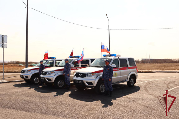 На Камчатке состоялся традиционный автопробег Росгвардии, посвященный Дню Победы