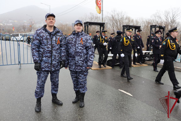 Росгвардия принимает участие в мероприятиях, посвященных празднованию Дня Победы на Камчатке