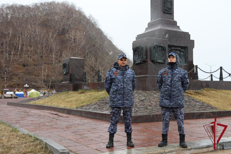 Росгвардия принимает участие в мероприятиях, посвященных празднованию Дня Победы на Камчатке