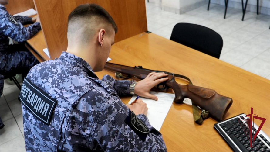 Жители Камчатки могут передать своё оружие для участников специальной военной операции