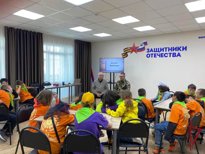 На Камчатке продолжается акция «Каникулы с Росгвардией»