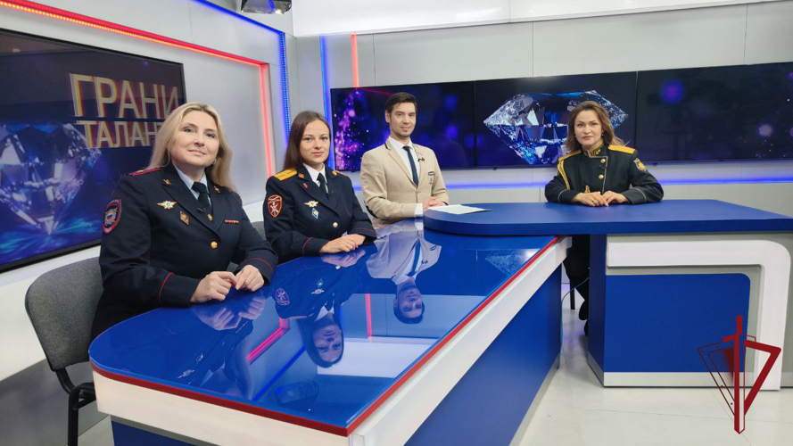 На Камчатке офицер Росгвардии приняла участие в творческом проекте в  поддержку участников СВО