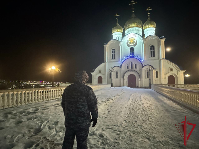 На Камчатке росгвардейцы обеспечили безопасность в период проведения Крещенских Богослужений