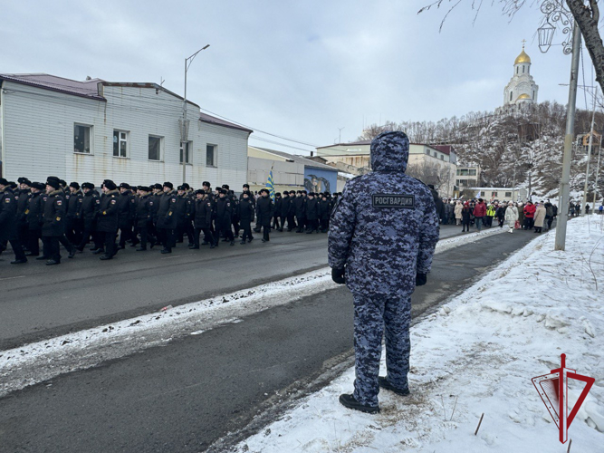 Росгвардия обеспечила безопасность новогодних праздников на Камчатке