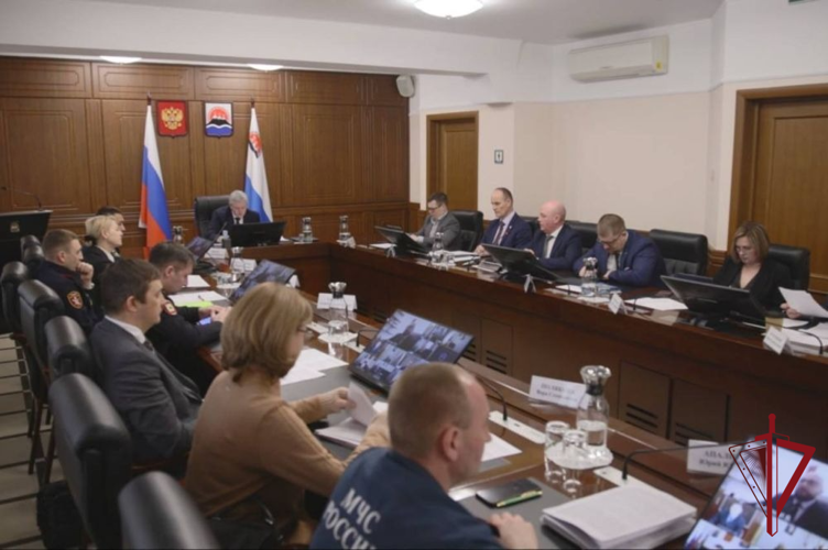 Руководитель камчатского управления Росгвардии принял участие в заседании комиссии по предупреждению и ликвидации ЧС