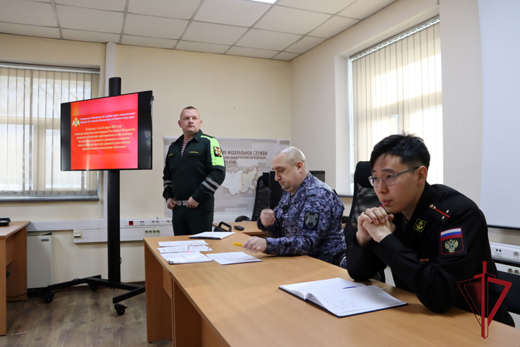 Встреча с прокурором прошла в Управлении Росгвардии по Камчатскому краю