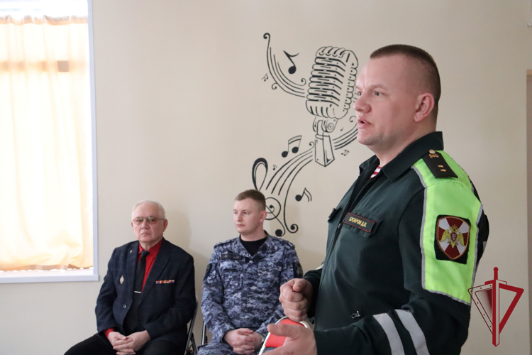 Росгвардейцы навестили воспитанников Центра «Радуга» на Камчатке