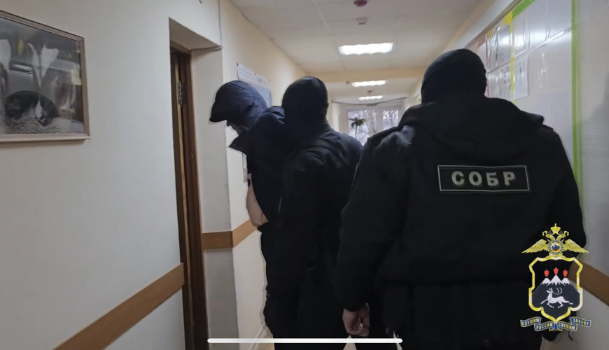 При участии СОБР Росгвардии на Камчатке задержан директор акционерного общества за кражу имущества