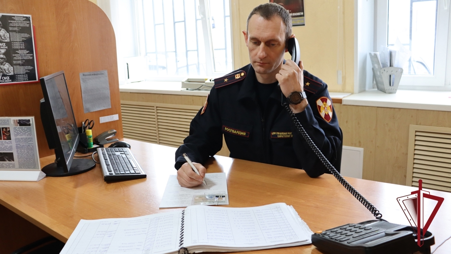 Росгвардия провела «прямую линию» по вопросам оборота оружия на Камчатке