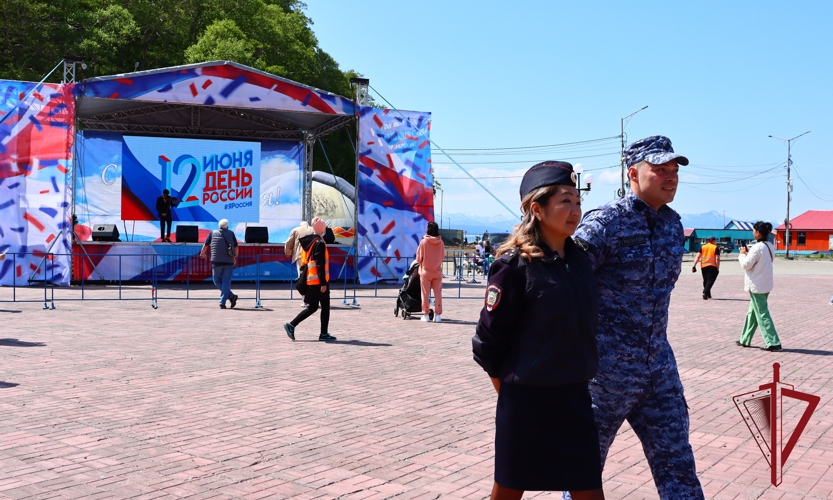На Камчатке в День России росгвардейцы обеспечили безопасность на праздничных мероприятиях 