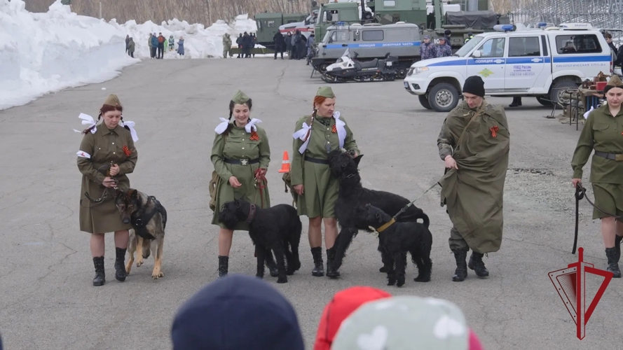 На Камчатке Росгвардия совместно с силовыми ведомствами провела патриотическое мероприятие для детей