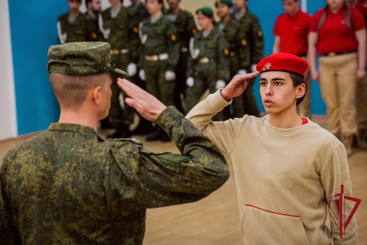 На Камчатке Росгвардия приняла участие в проведении военно-спортивной игры «Зарница 2.0»