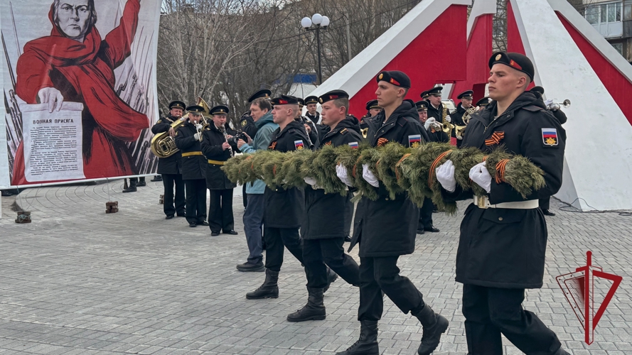На Камчатке росгвардейцы почтили память героев Великой Отечественной войны