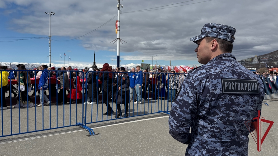 Росгвардия приняла участие в мероприятиях, посвящённых празднованию Дня Победы на Камчатке
