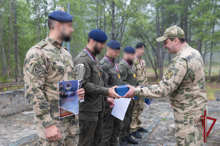 Сотрудник ОМОН «Гейзер» занял призовое место на соревнованиях водолазов Восточного округа Росгвардии