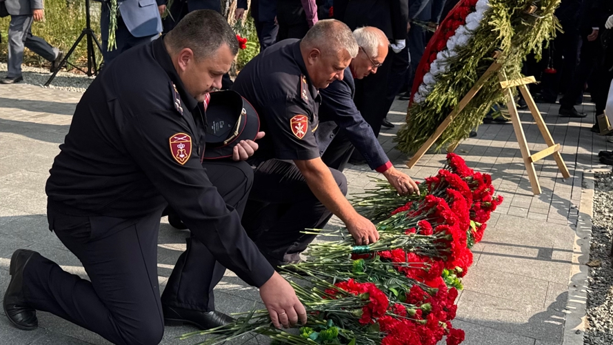 На Камчатке росгвардейцы почтили память героев Второй мировой войны